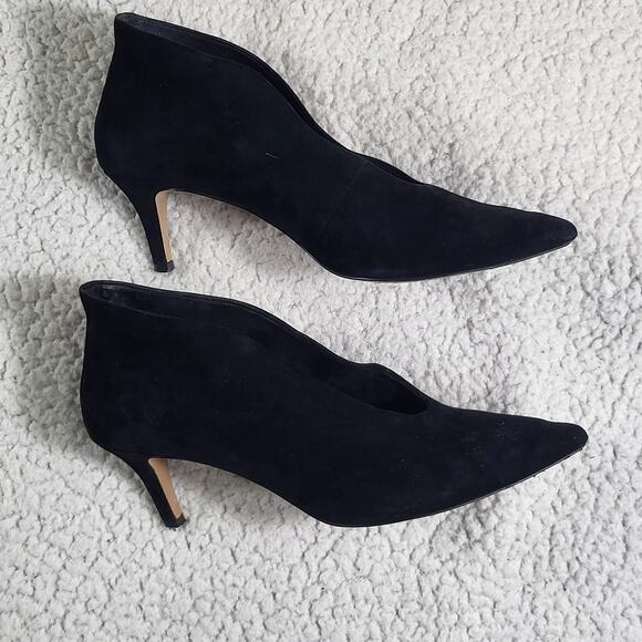 Pelle Moda Black Suede Helena Heels, size 9.5 - Picture 1 of 9